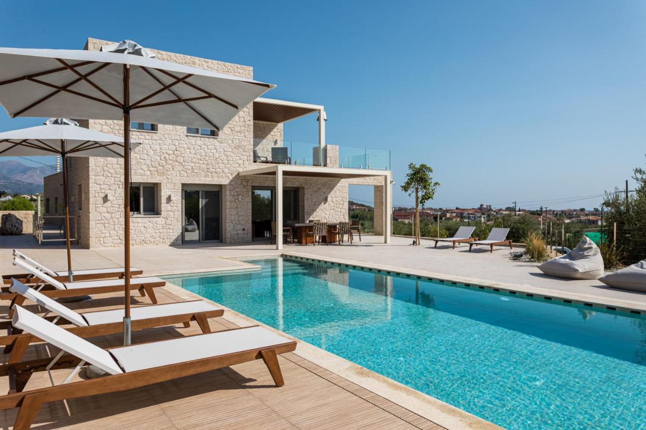 Manitennisvillas Stoúpa Exterior foto